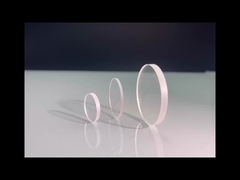 Fenêtre circulaire en saphir