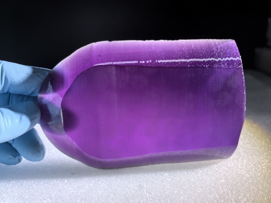 acheter Fabriqué sur mesure en laboratoire, en coupe libre, violet 99,999% saphir, cristal unique pour pierres précieuses fabrication en ligne