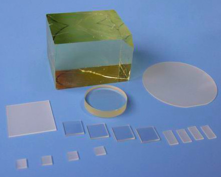 acheter 3,58 substrat de cristal d'oxyde de magnésium de gaufrette du substrat de MgO de densité/MgO fabrication en ligne