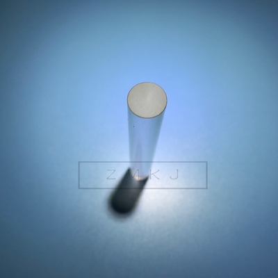 acheter Conduction thermique élevée de Rod de saphir synthétique du monocristal Al2O3 fabrication en ligne
