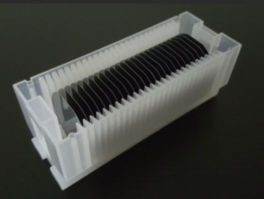 acheter Couleur de noir de diamètre de la gaufrette 100mm de phosphure d'indium d'INP de diode laser fabrication en ligne